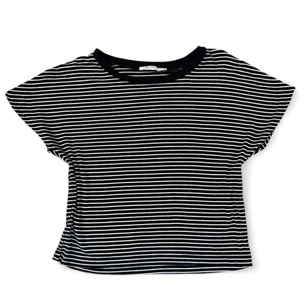 Zara Black and White Striped Short Sleeve Crop Top